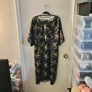 Women's NY & Co. Green Camo Short Sleeve Dress w/belt - Size XXL (NWT)